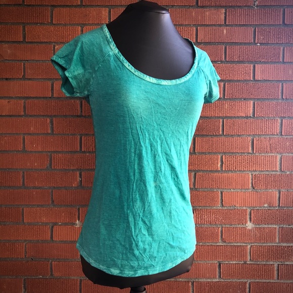 Guess Teal Lace XS T-shirt - Picture 2 of 14